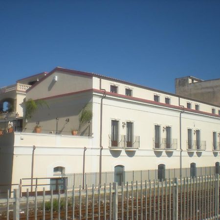 Aparthotel Palazzo Reginella Bovalino Marina Zewnętrze zdjęcie