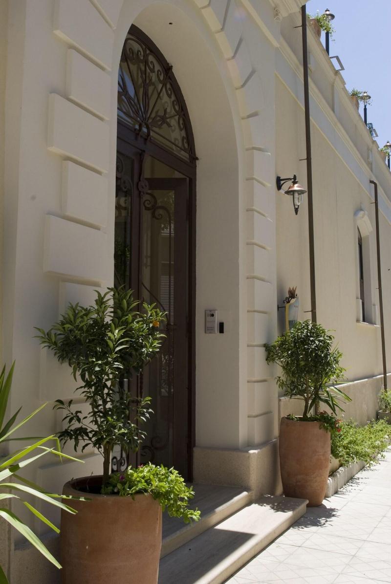 Aparthotel Palazzo Reginella Bovalino Marina Zewnętrze zdjęcie