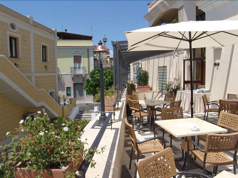 Aparthotel Palazzo Reginella Bovalino Marina Zewnętrze zdjęcie